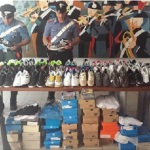 Aprilia: sequestrati capi di abbigliamento, scarpe e cd musicali