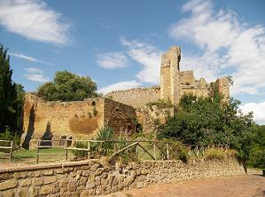 rovine-del-castello-di-sovana.jpg