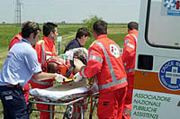 incidente tramuschio camion moto ferito caricato dall'elicottero