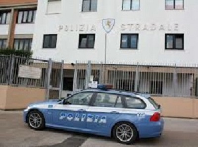 polizia stradale latina2