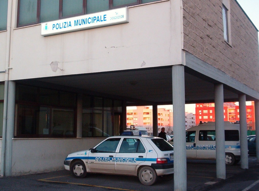 Polizia Municipale aprilia