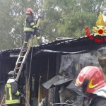 Incendio in via Chienti: la coppia è illesa