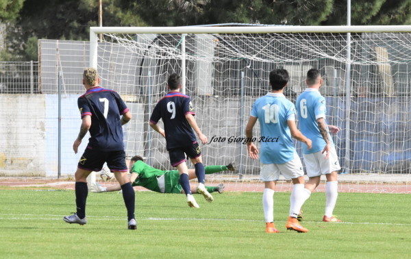 Il gol dell'1 a 2 ospite