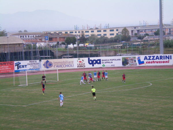 calcio-piazzato-in-area-pometina