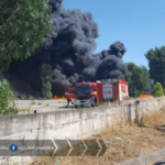 Rischio nube tossica dall’incendio sulla Pontina