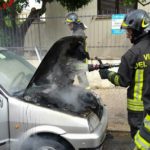 Auto a fuoco in via Wagner, l’intervento dei Vigili del Fuoco